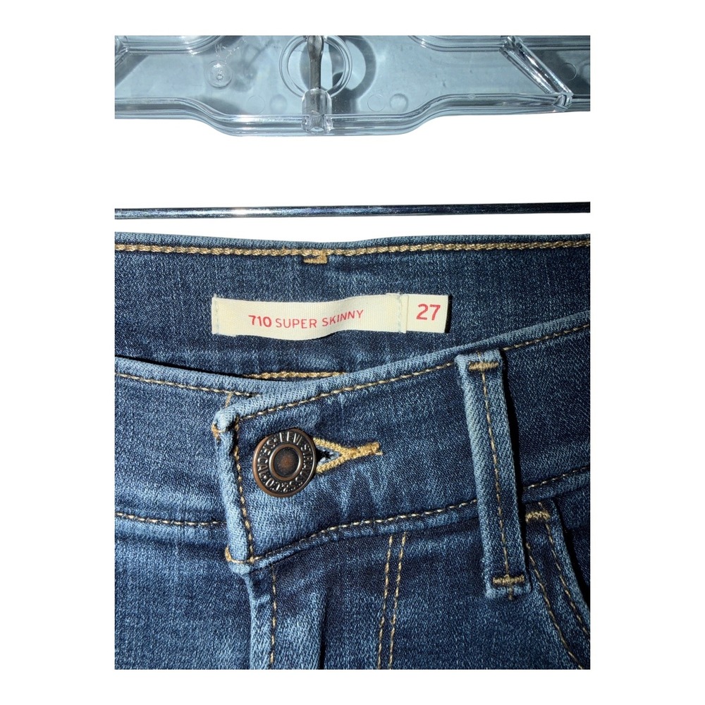 Levi's Womens 701 Super Skinny Distressed Jeans, Size 27 - Picture 6 of 10